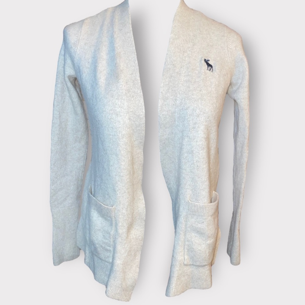 Abercrombie & Fitch Cream Cardigan Sweater